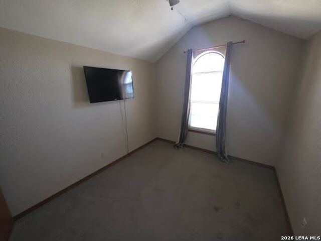 Image 5 of 21 For 764 Vista Pkwy