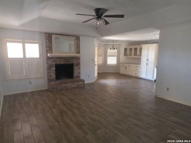 Image 8 of 21 For 764 Vista Pkwy