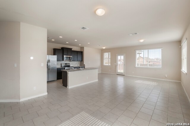 Image 7 of 33 For 2185 Keystone Dr