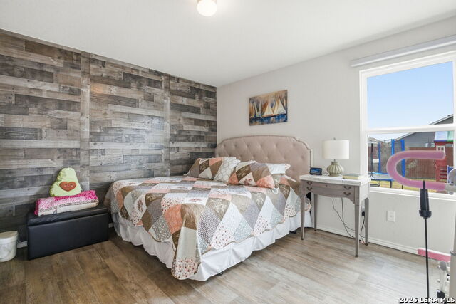 Listing photo id 13 for 449 Moonvine Way