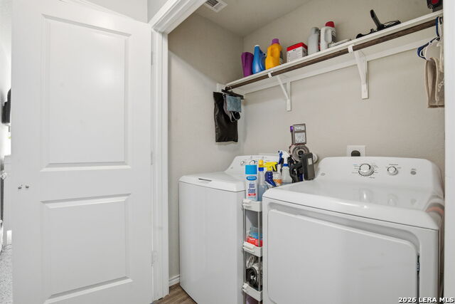 Listing photo id 16 for 449 Moonvine Way