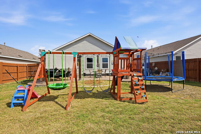 Listing photo id 19 for 449 Moonvine Way