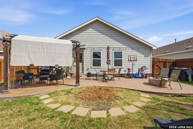 Listing photo id 20 for 449 Moonvine Way