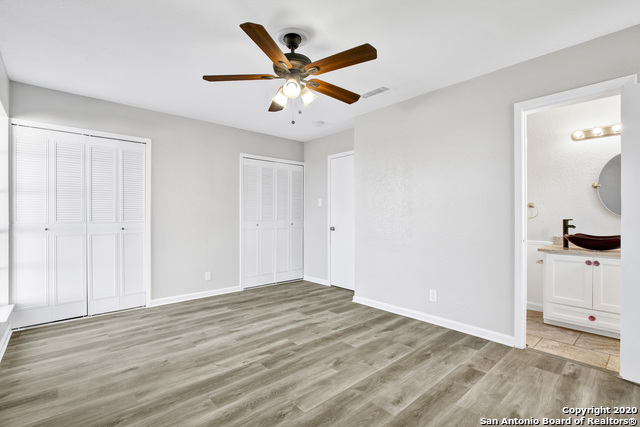 Image 25 of 39 For 4242 Bayliss St