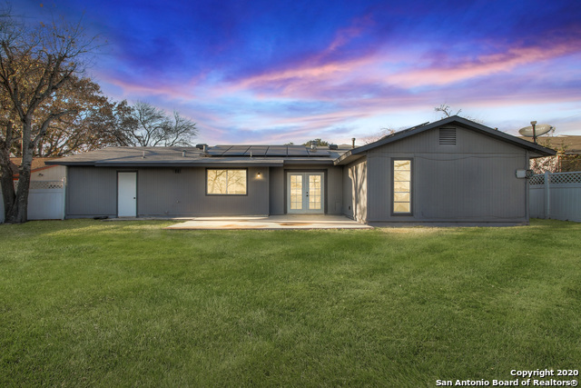 Image 38 of 39 For 4242 Bayliss St