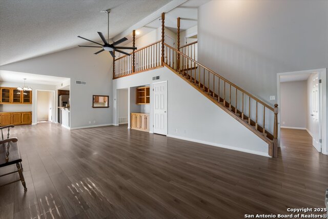 Image 16 of 36 For 7107 Stirrup Cir