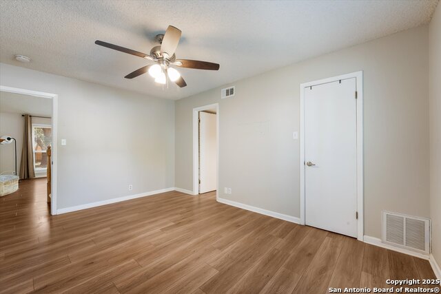 Image 18 of 36 For 7107 Stirrup Cir