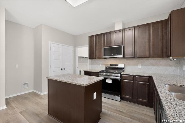 Image 11 of 37 For 13419 Landon Way