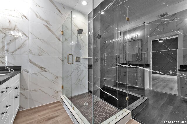 Image 14 of 23 For 2007 Magnolia Ave W