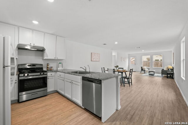 Image 10 of 21 For 4530 Glades Way