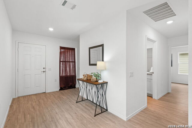 Image 4 of 21 For 4530 Glades Way