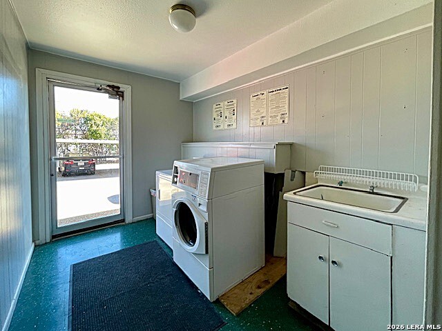 Image 20 of 30 For 223 Silver Sands W 7