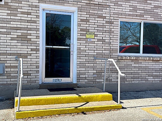 Image 24 of 30 For 223 Silver Sands W 7