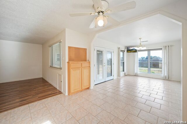 Image 13 of 31 For 162 Oakside  