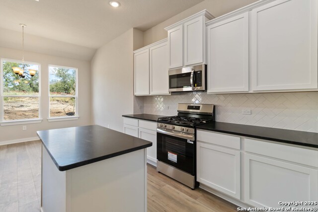 Image 10 of 27 For 21117 Jordans Ranch Way