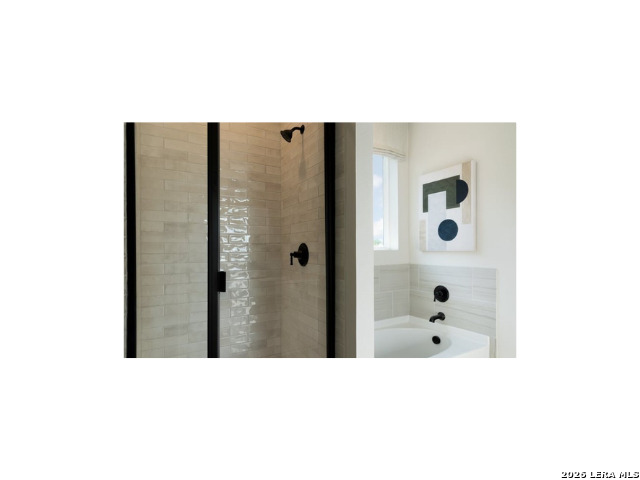 Image 6 of 9 For 6810 Comanche Post