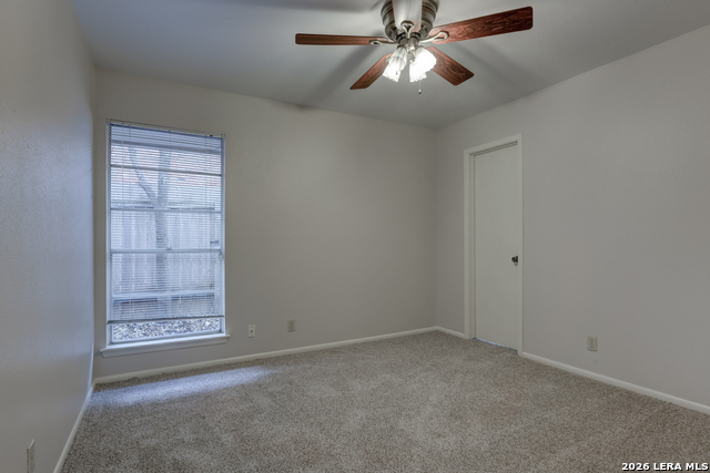 Image 24 of 35 For 11519 Whisper Moss St