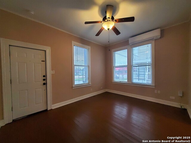 Image 3 of 7 For 1722 Pine N 2