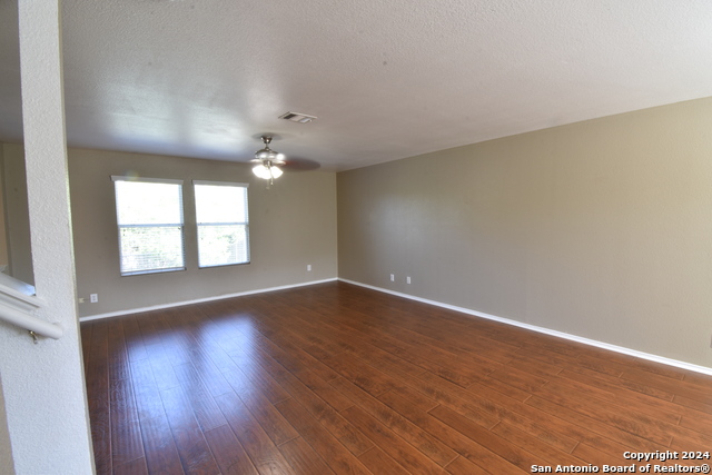 Image 7 of 25 For 25907 Torch Lily