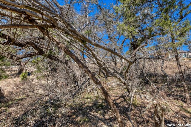 Image 4 of 17 For 6914 Bluff Run