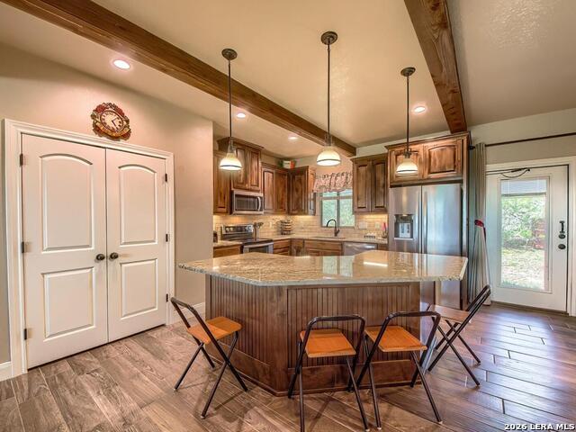 Image 12 of 59 For 6197 Pfeil Rd