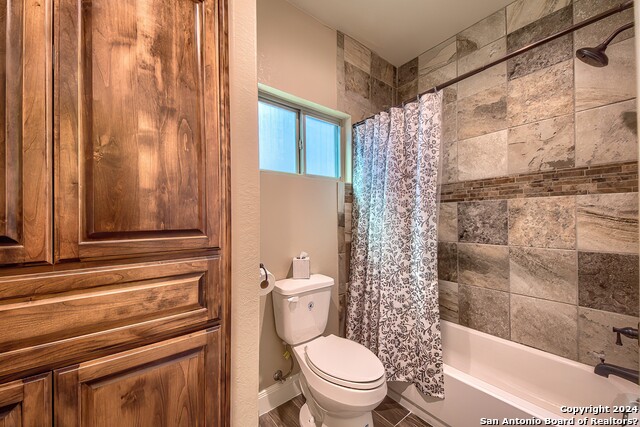 Image 30 of 59 For 6197 Pfeil Rd