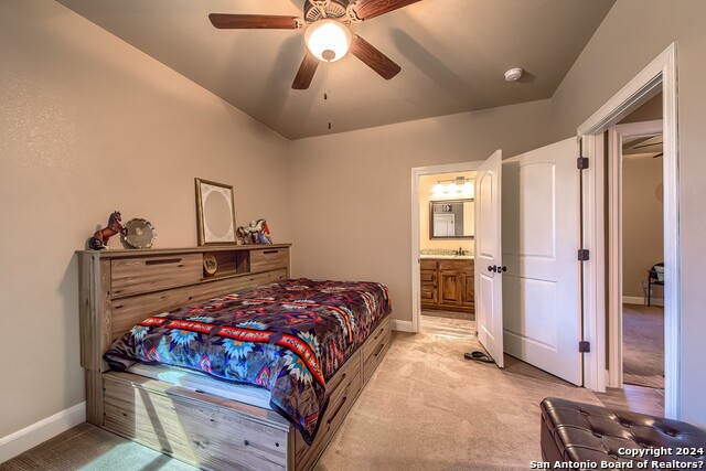 Image 31 of 59 For 6197 Pfeil Rd