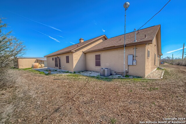 Image 34 of 59 For 6197 Pfeil Rd