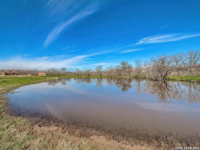 Image 5 of 59 For 6197 Pfeil Rd