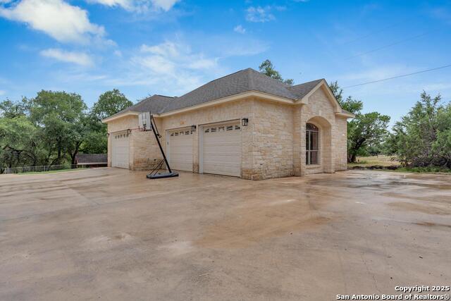 Image 28 of 43 For 1130 Whispering Water