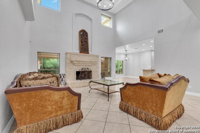 Image 4 of 43 For 1130 Whispering Water