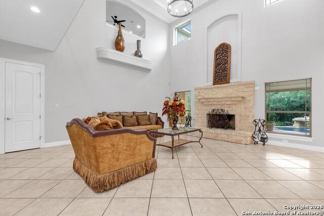 Image 5 of 43 For 1130 Whispering Water