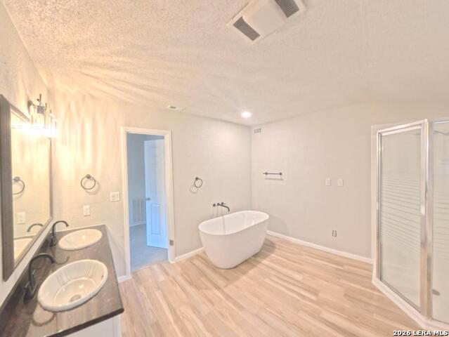 Image 40 of 66 For 31567 Panther