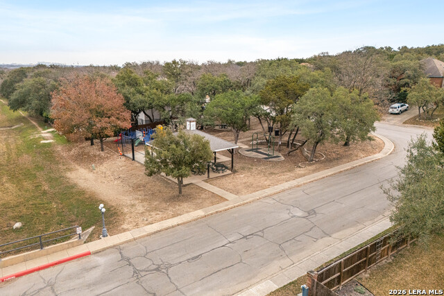 Image 46 of 47 For 7818 Braun Bend