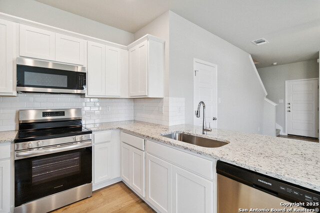 Image 12 of 28 For 15526 Suess Hill