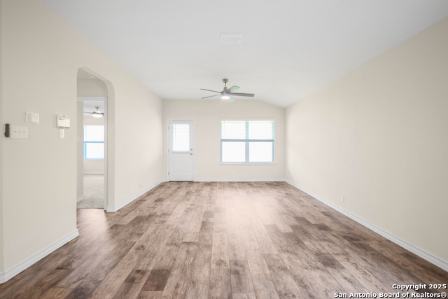 Image 20 of 34 For 22110 Backspin