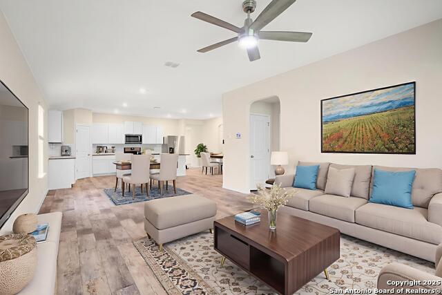 Image 23 of 34 For 22110 Backspin