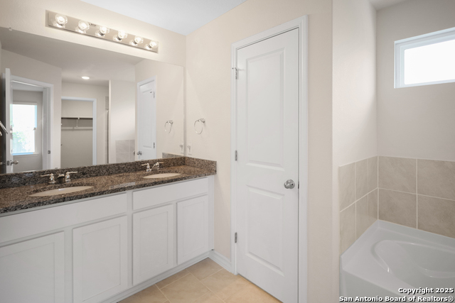 Image 28 of 34 For 22110 Backspin