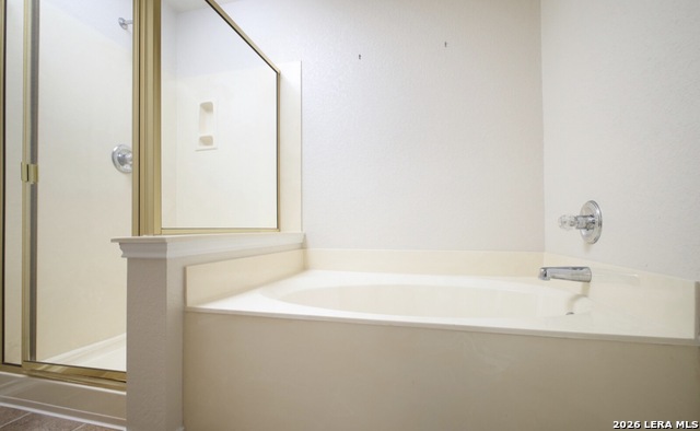 Image 17 of 28 For 7211 Balcon Island