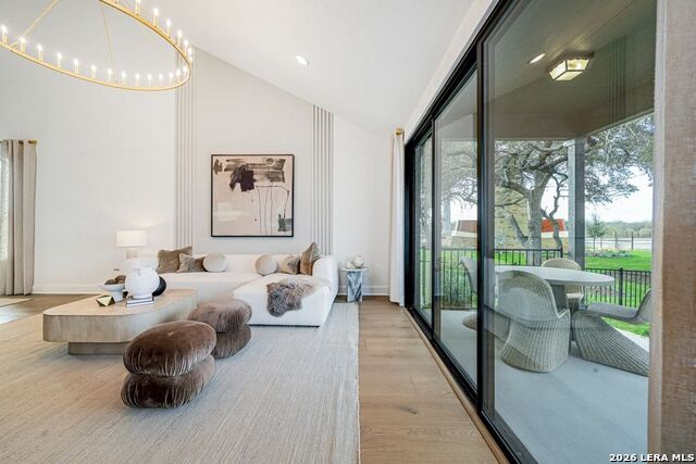 Image 5 of 42 For 347 Nopal Ridge