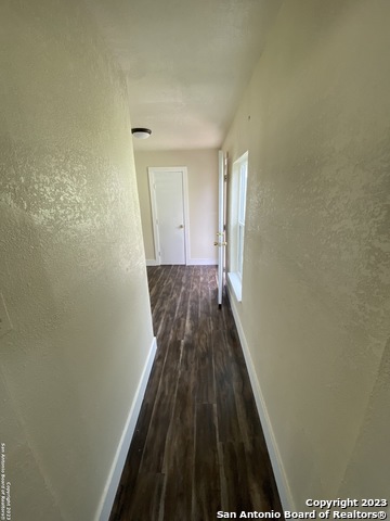 Image 5 of 16 For 826 Schley Ave