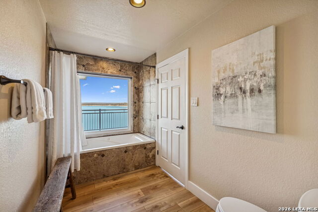 Image 19 of 37 For 1335 Larson  