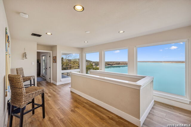 Image 21 of 37 For 1335 Larson  