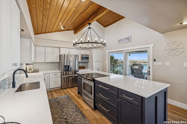 Image 8 of 37 For 1335 Larson  