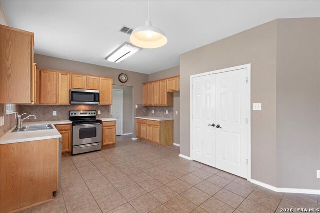 Image 8 of 10 For 117 Fazio  