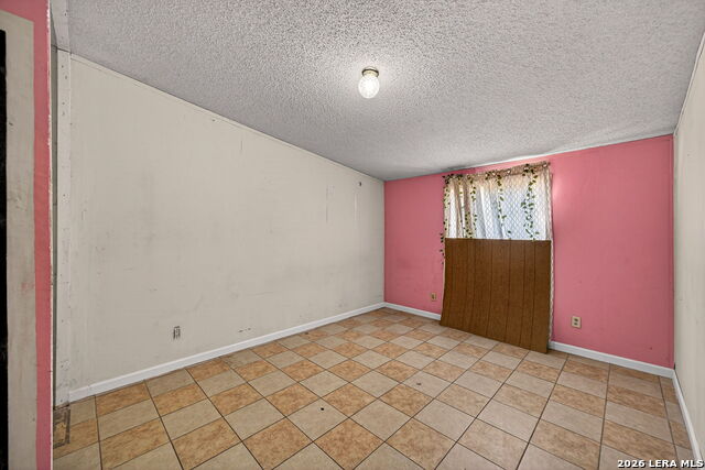 Image 22 of 29 For 21960 Priest Rd