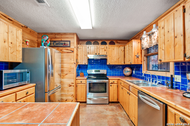 Image 11 of 56 For 128 Mountain Laurel