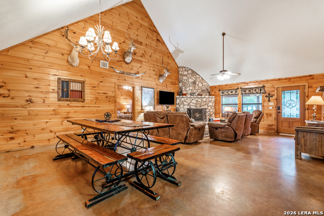 Image 14 of 56 For 128 Mountain Laurel