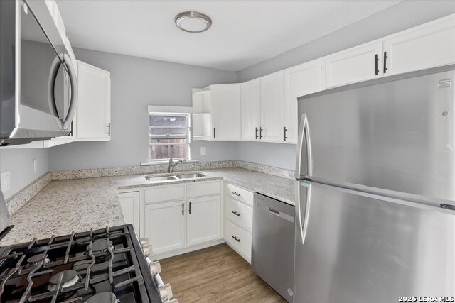 Image 10 of 27 For 518 Academy W