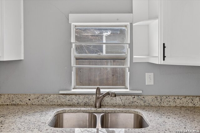 Image 11 of 27 For 518 Academy W